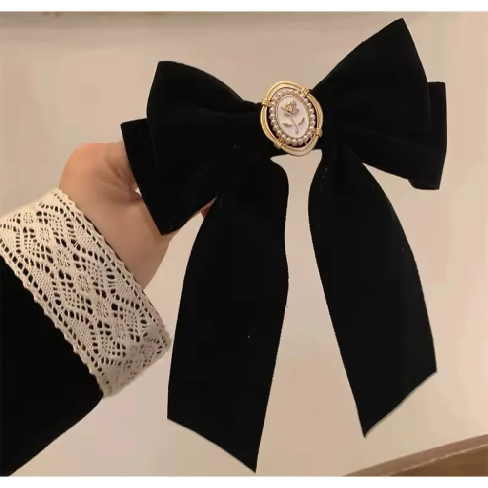 Black Velvet Pearl‎ Rose Bow Hair Clip